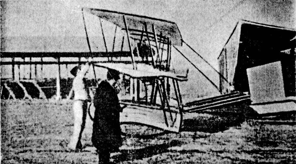 13 gennaio 1909. Il triplano Faccioli si prepara al volo