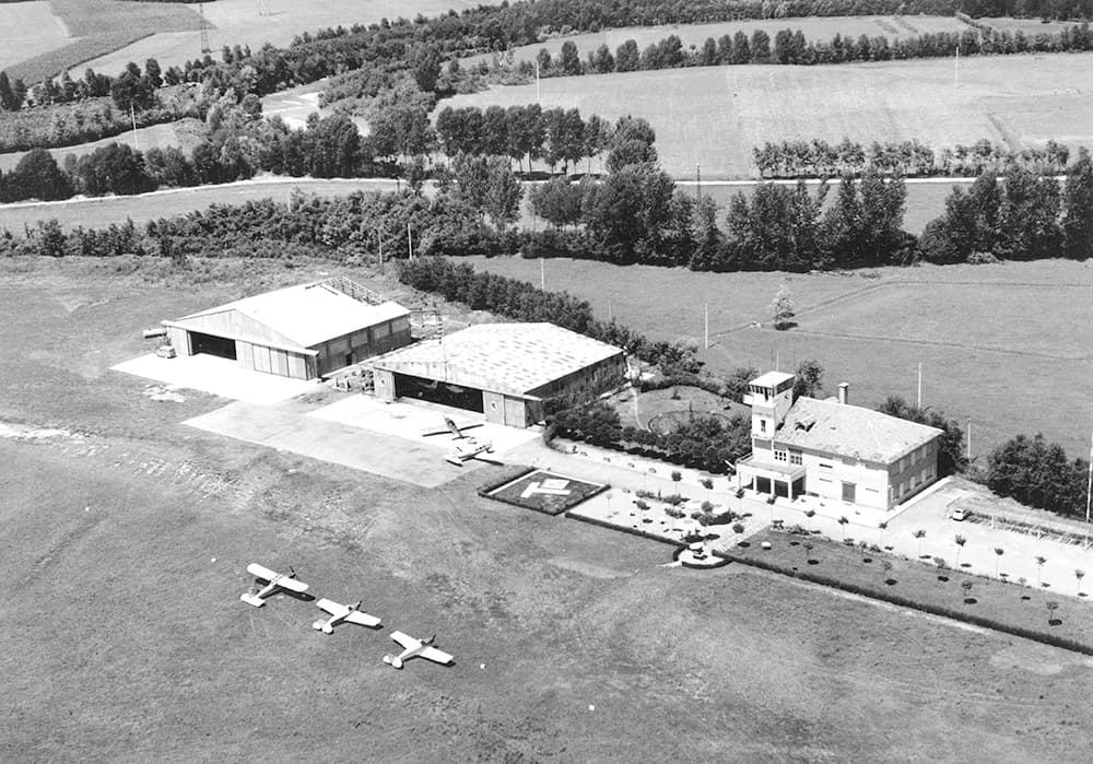 1960. Costruzione dell'hangar numero 2