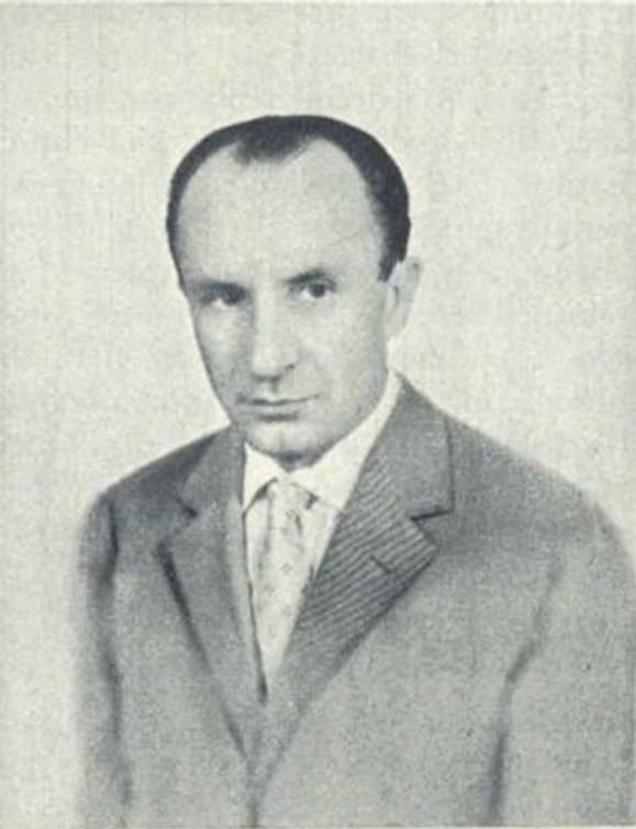 Professor Aurelio Robotti