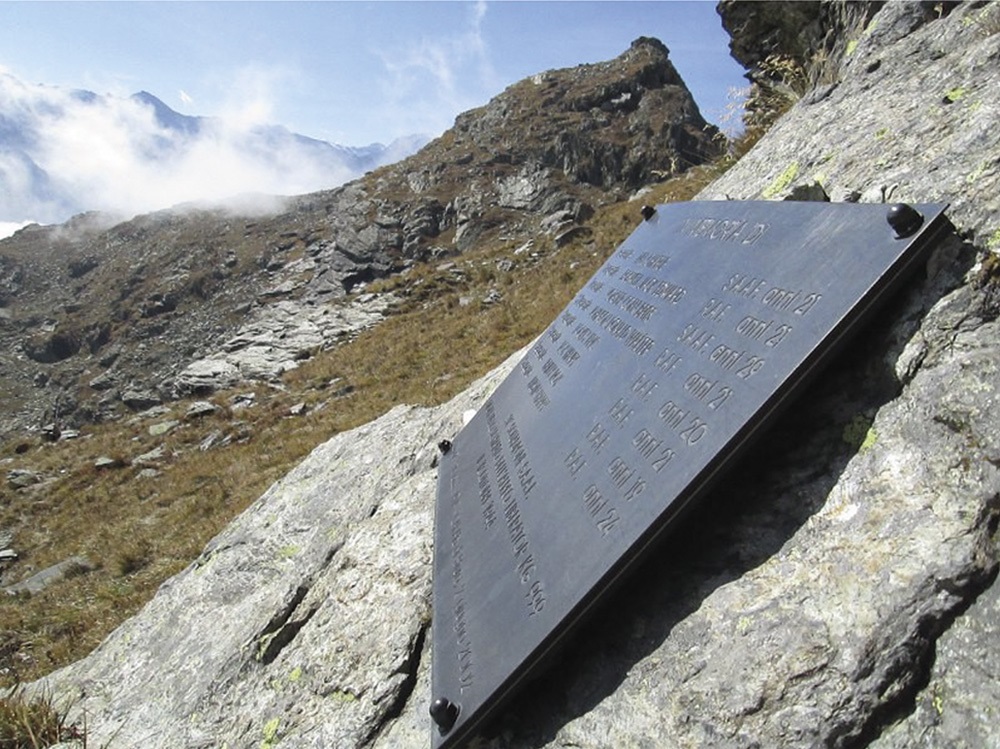 Targa in memoria del B.24