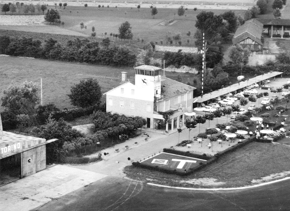 Il progetto dell'architetto Carlo Mollino per il nuovo edificio